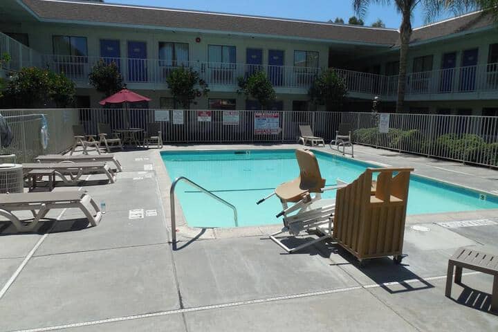 Pool 35 of 42